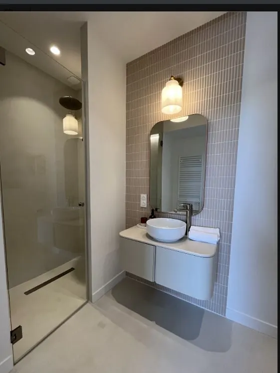Salle de bains de la suite Port Anna